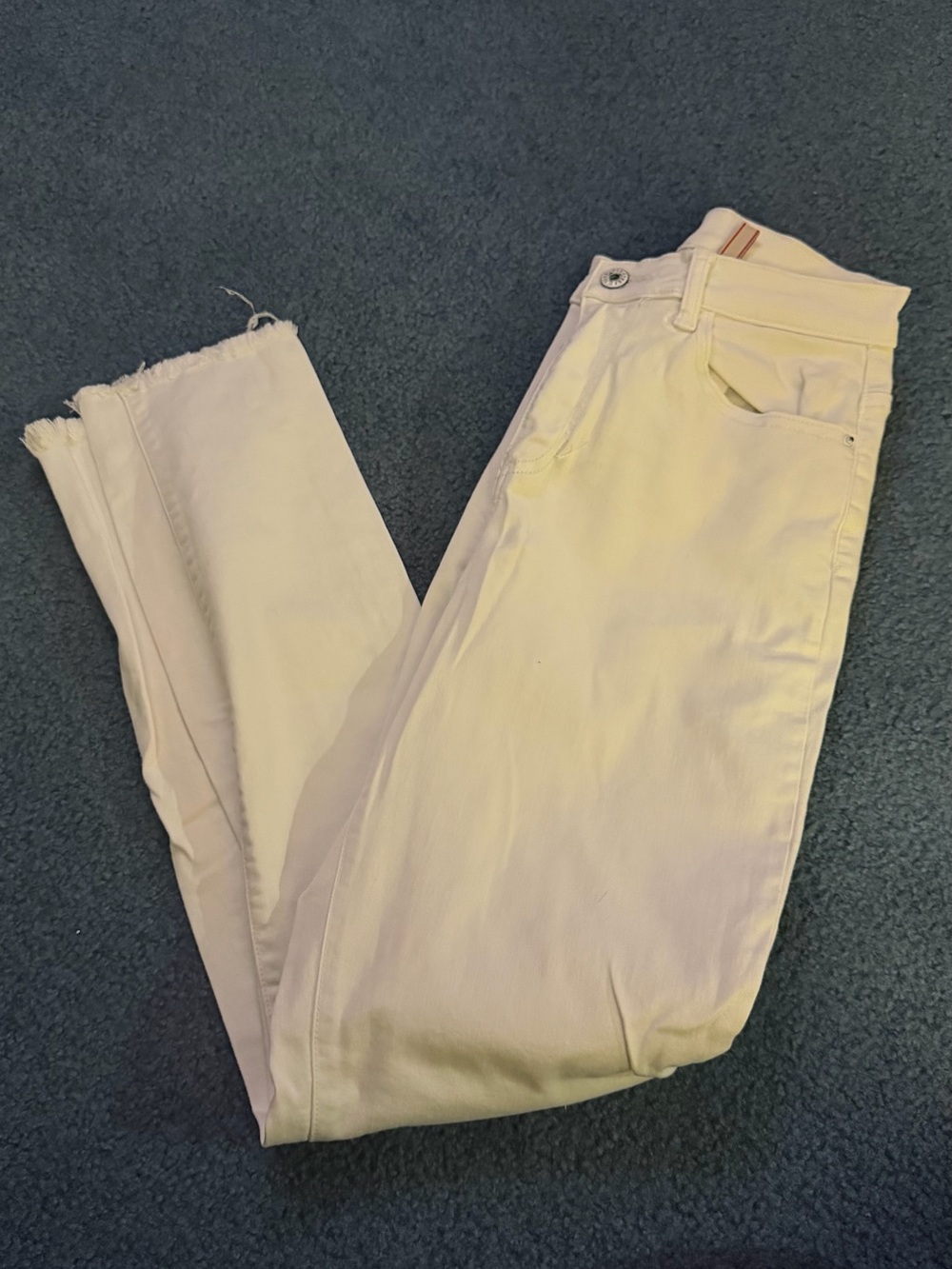 Sneak Peek Women’s White High-Rise Skinny Jeans